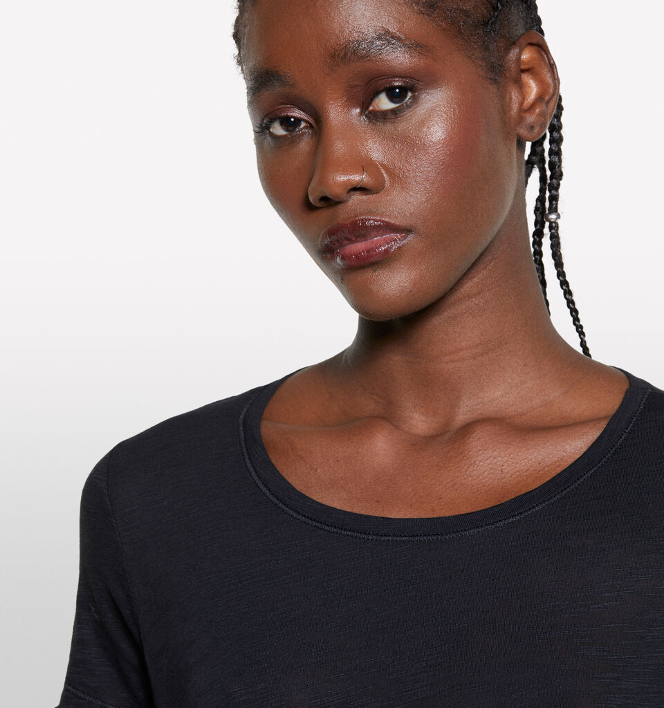 T-shirt girocollo nera - null - Nero | Sisley image number 5